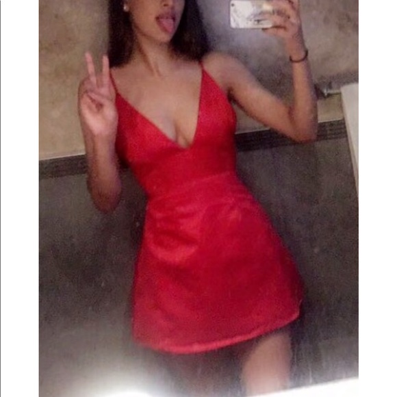!!!MINI RED DRESS!!! - Picture 3 of 3